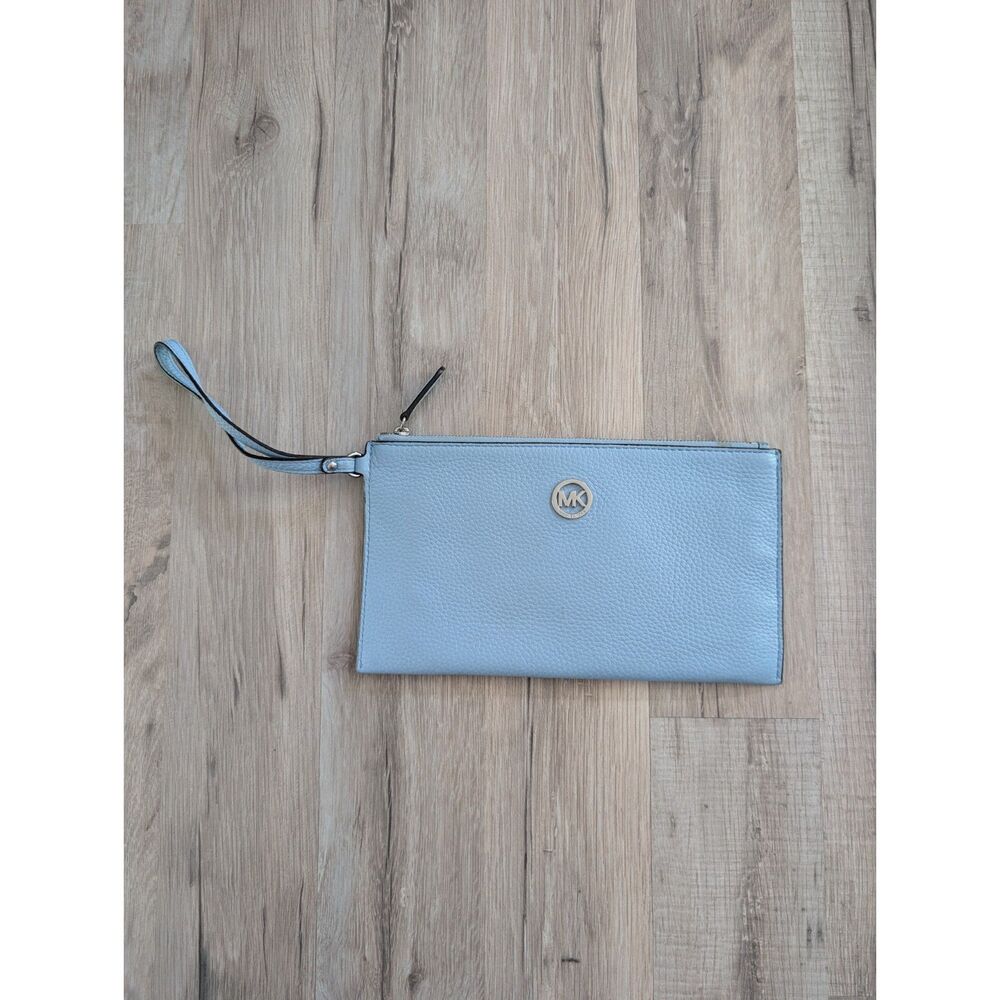 Michael Kors Light Blue Clutch Wallet (C4)